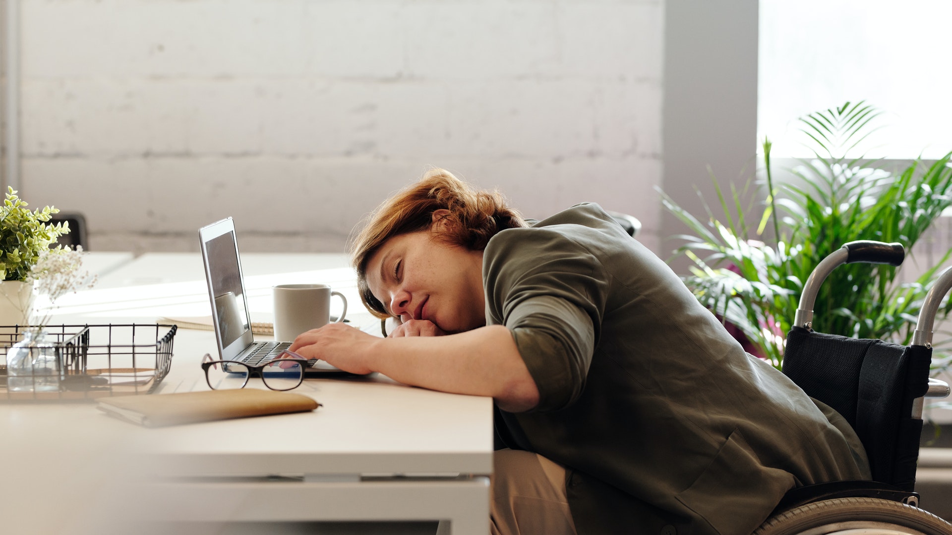 Why People Working From Home Can't Sleep